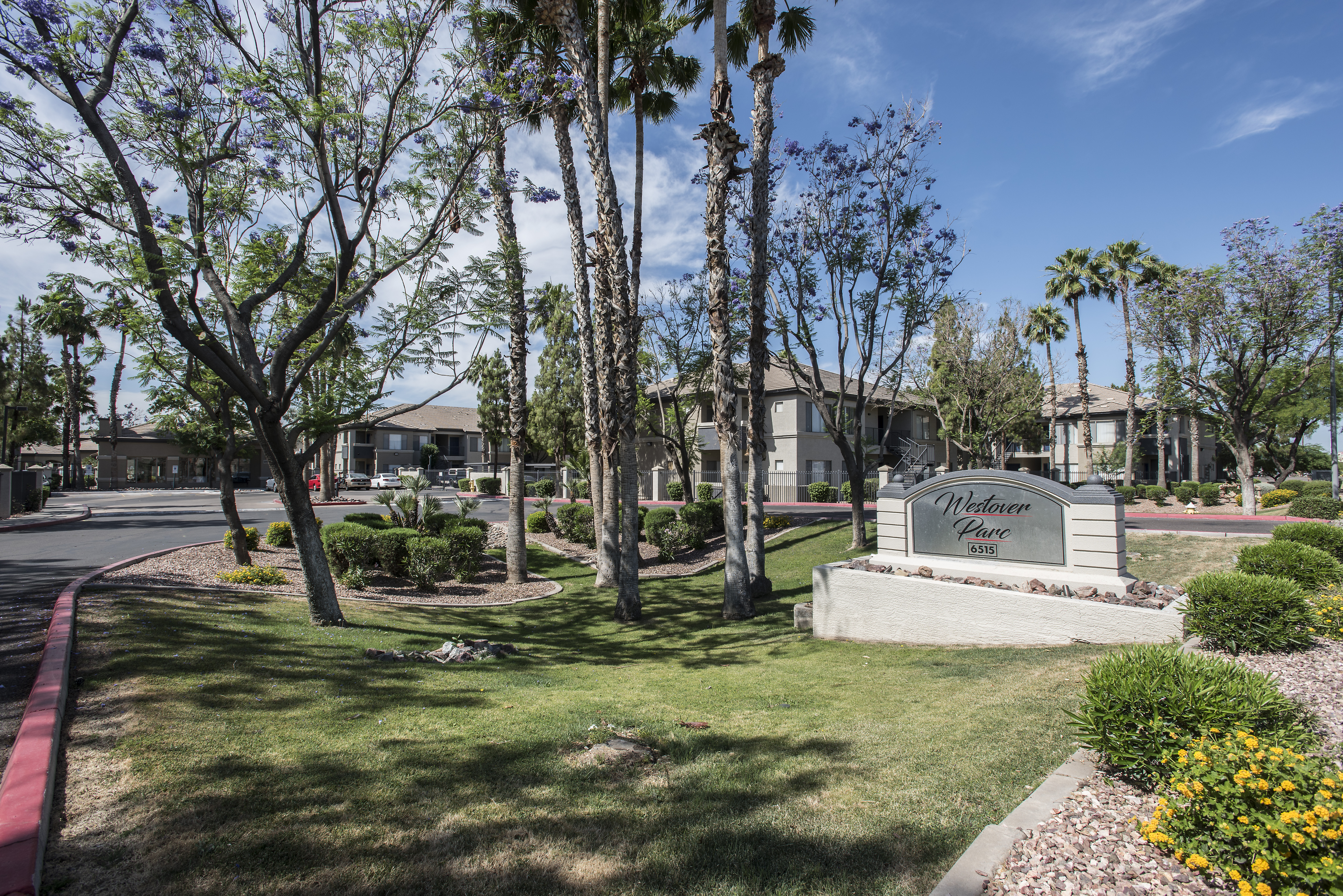 Exterior - Westover Parc Apartments